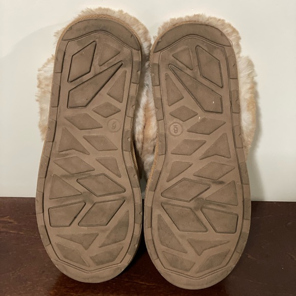 Target Polysuede Clog Slipper - Picture 3 of 3